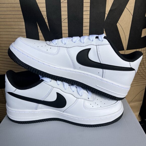 NEW Nike GS Air Force 1 LV8 White Black NBY IB8845-100 Size  NEW Nike GS Air Force 1 LV8 White Black IB8845-100 Size 7Y / Womens Size 8.5